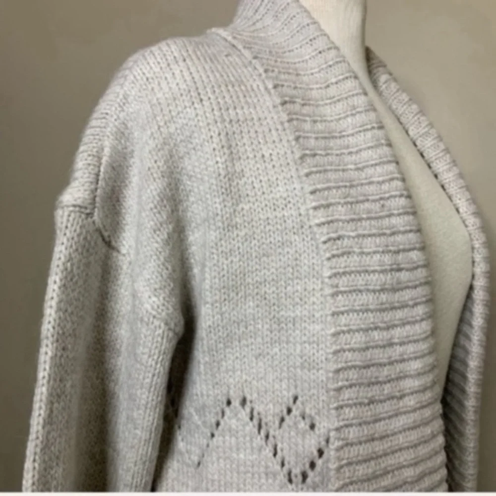 NWT. JACK BY BB DAKOTA Sweater